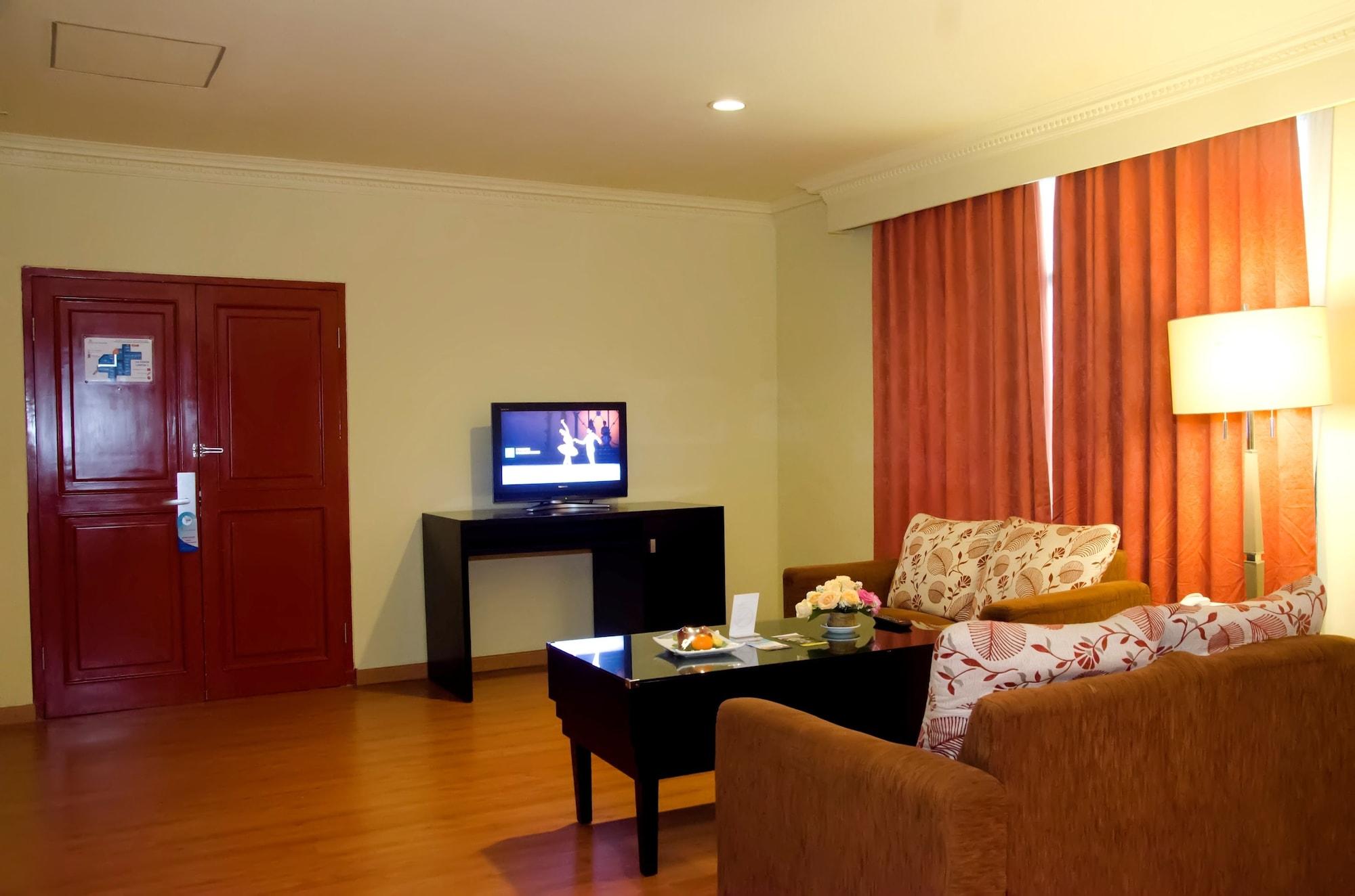 Sari Ater Kamboti Hotel Bandung Exterior photo